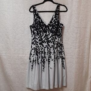 Ralph Lauren Black and Gray V-Neck Sleeveless Midi Dress